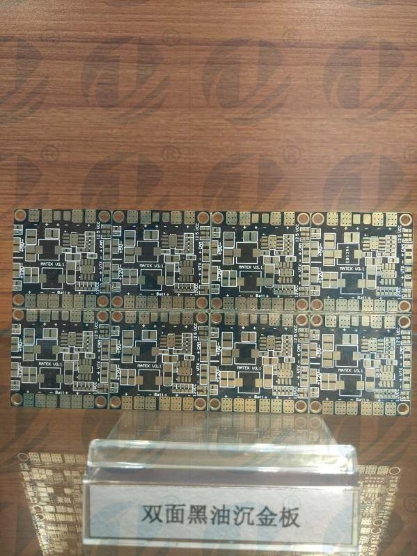 “黄金巨震”登上热搜 盘中跌破3300美元关口